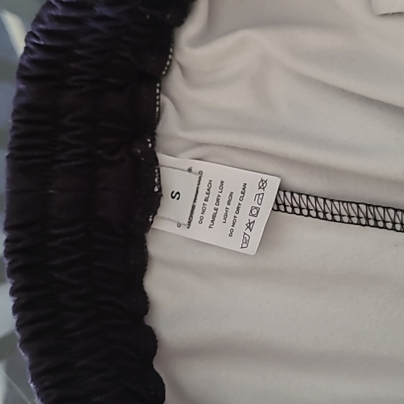 Athletic Suit ❤️ - Picture 5 of 8